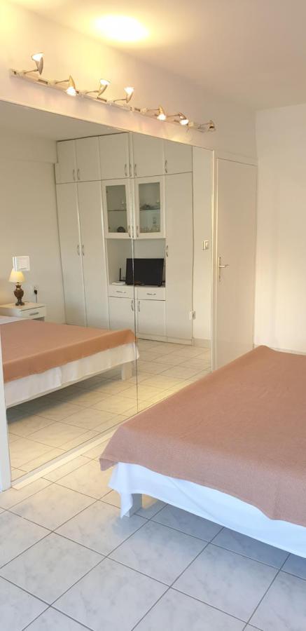 The White Apartment Ochryda Zewnętrze zdjęcie