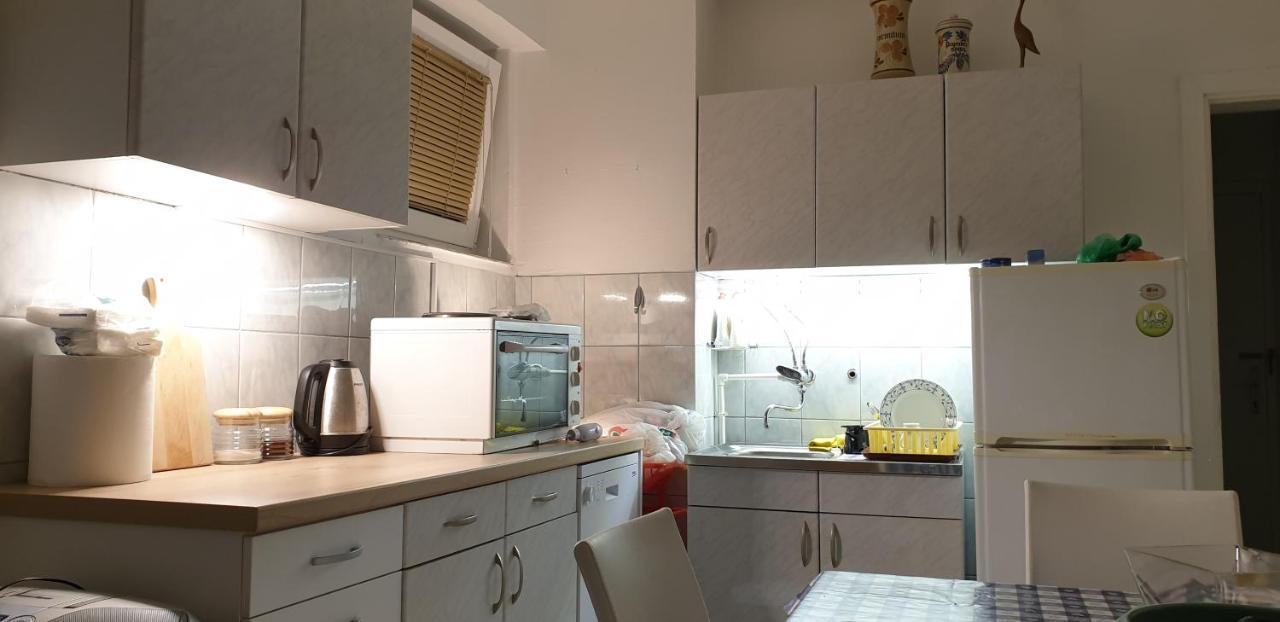 The White Apartment Ochryda Zewnętrze zdjęcie